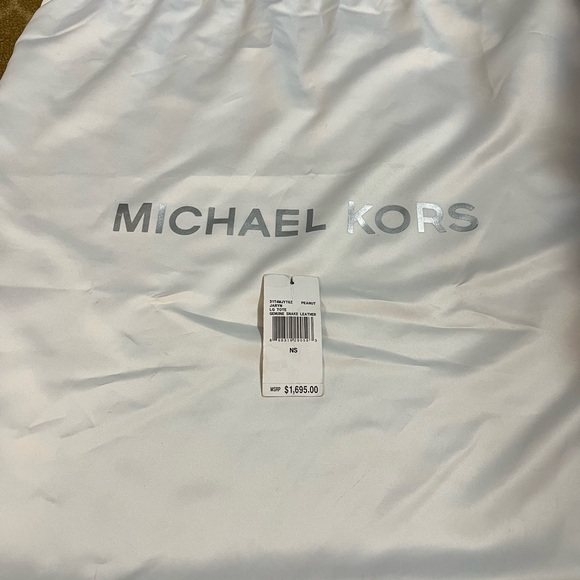 Michael Kors genuine snake skin purse. - Picture 3 of 9